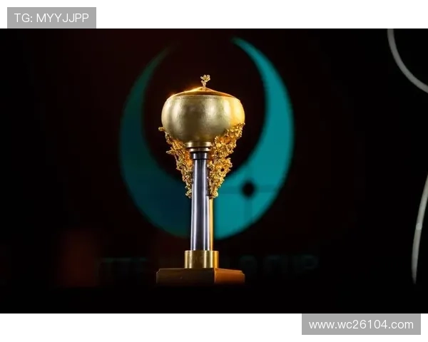 精彩绝伦的世界杯奖杯图片合集，见证足球运动的辉煌与荣耀时刻